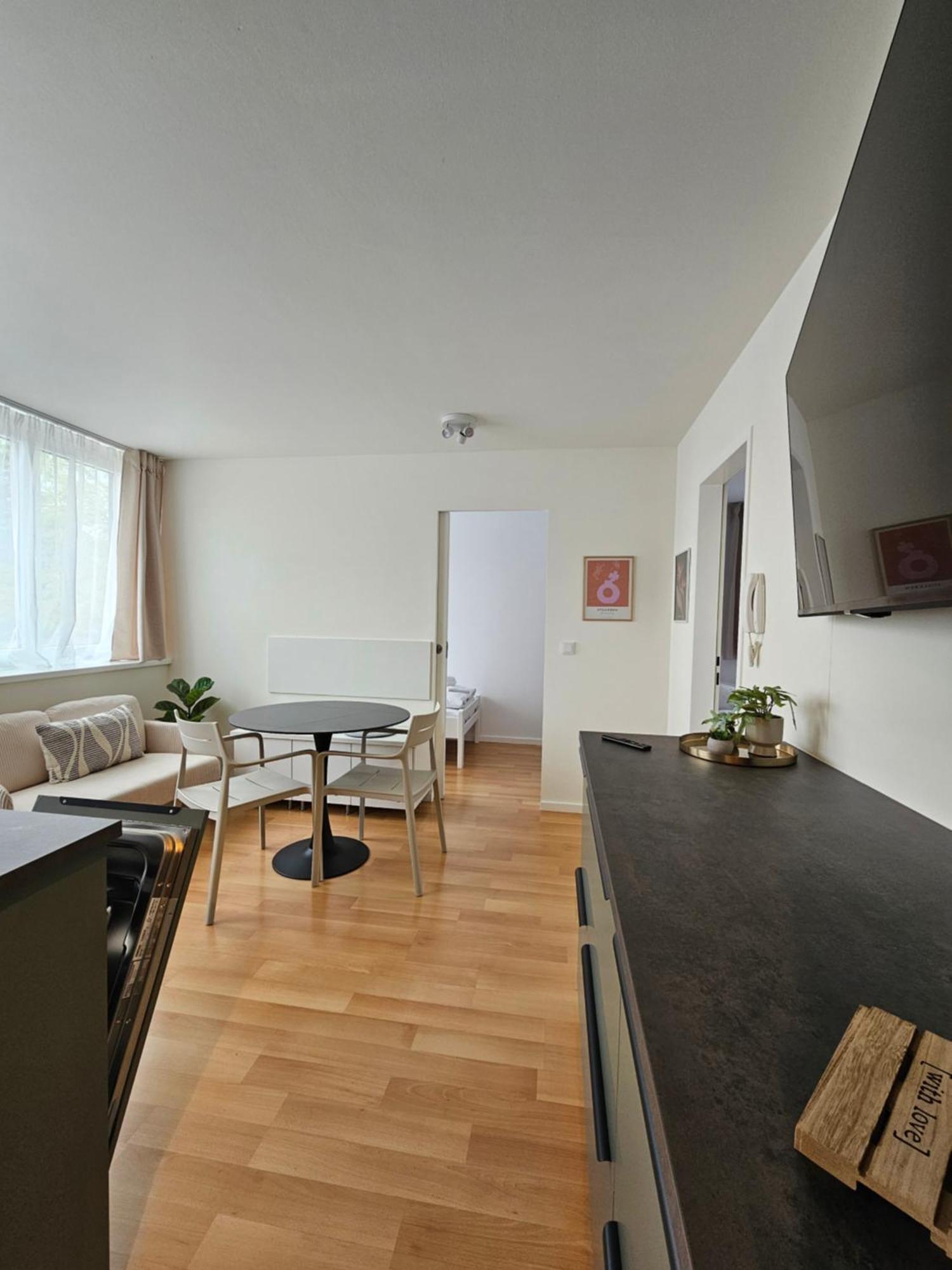 Ach18, Bregenz, Vorarlberg Apartments Екстер'єр фото
